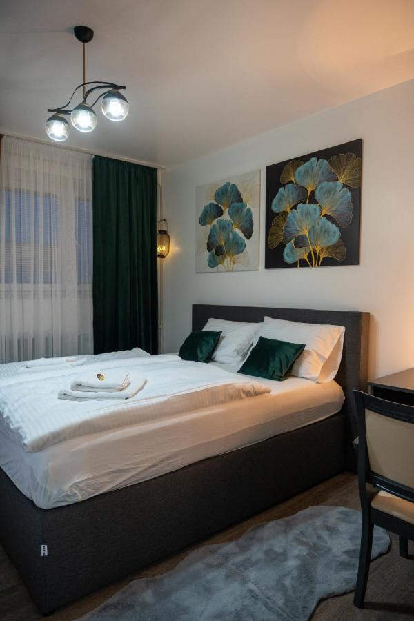 Apartman Pozoriste Penthaus Banja Luka Luaran gambar