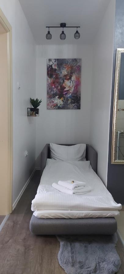 Apartman Pozoriste Penthaus Banja Luka Luaran gambar